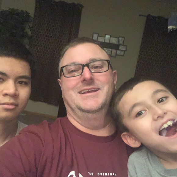 Meet your Posher, Todd - Picture 2 of 5